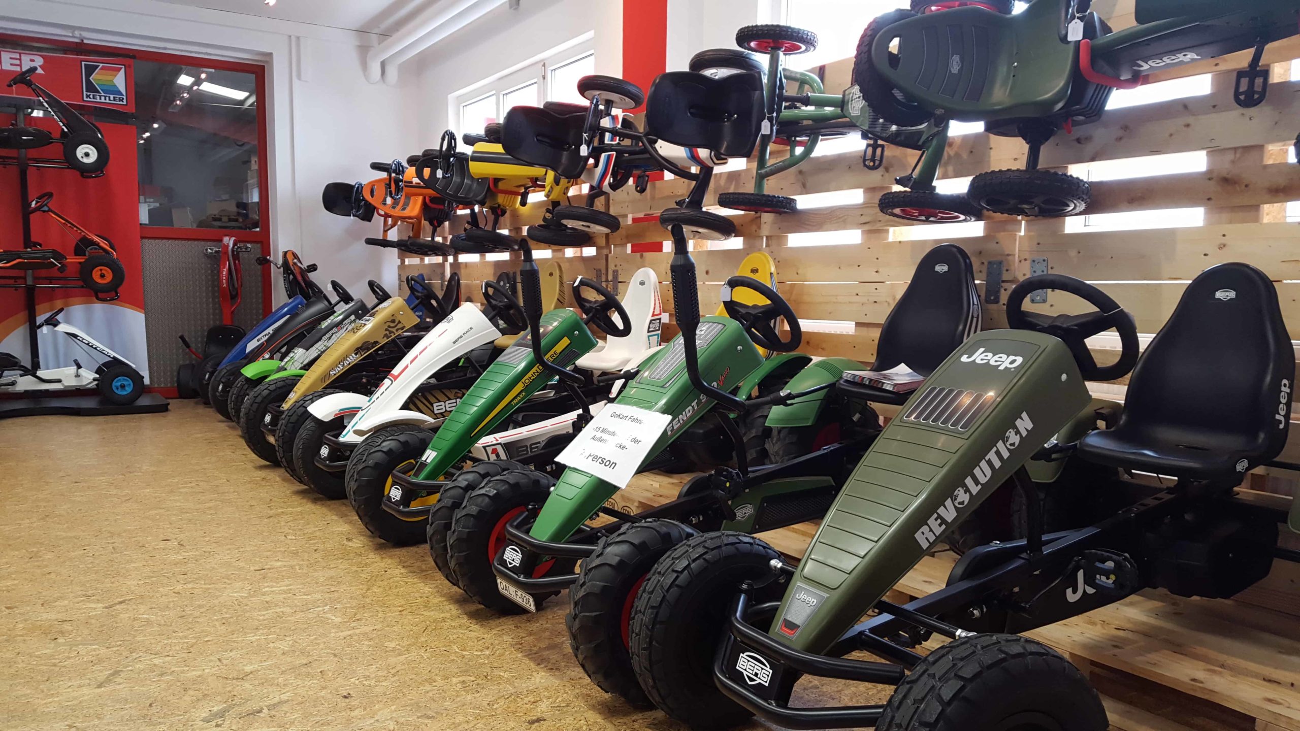 Mobile Go-Kart-Bahn – Ansicht 2
